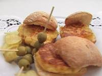 Омлет с чипсами и сыром